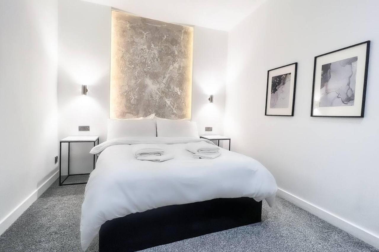 Stunning Luxury Apartment Near Motherwell Wishaw  Exterior foto